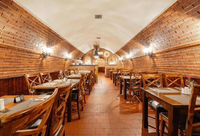 Пансион Restaurace A Penzion U Doubků