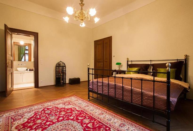 پانسیون Vila Walter & Son