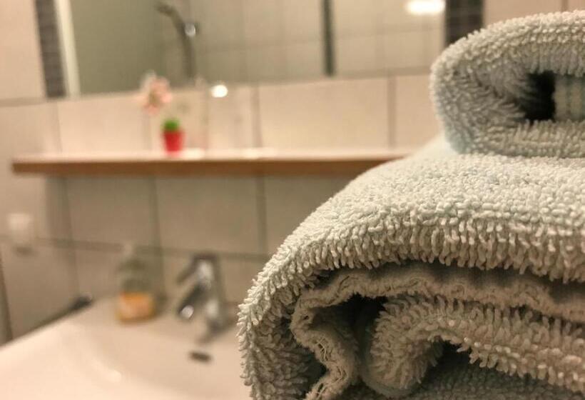 ホテル Vogelhubergut   Familie Scherleithner