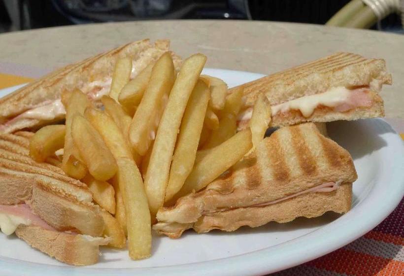 پانسیون Guest House Perla