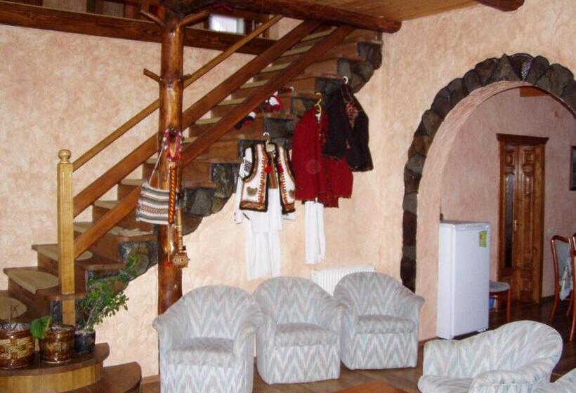 بنسيون Prutets Guest House