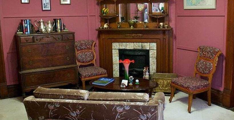 旅馆 Riverview Mansion