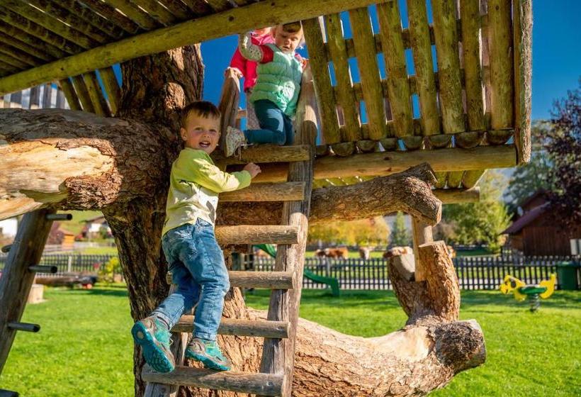 בית מלון כפרי Linharterhof