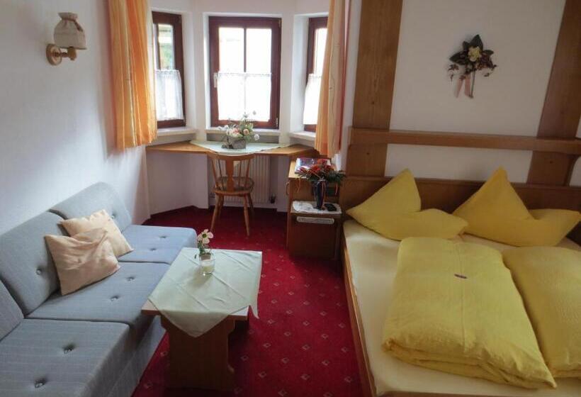 پانسیون Alpenhäusl