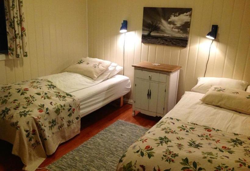 פנסיון Kristina Apartment & Alma House