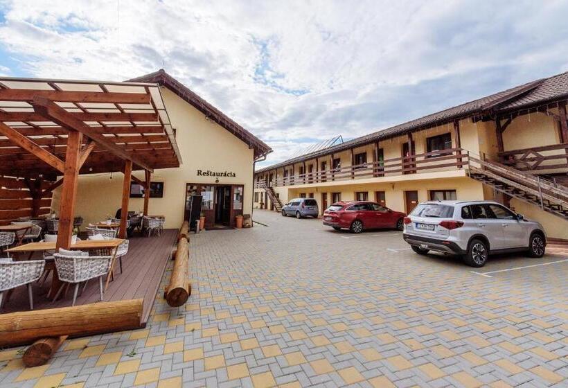 ペンション Turciansky Dvor   Apartmany Turiec