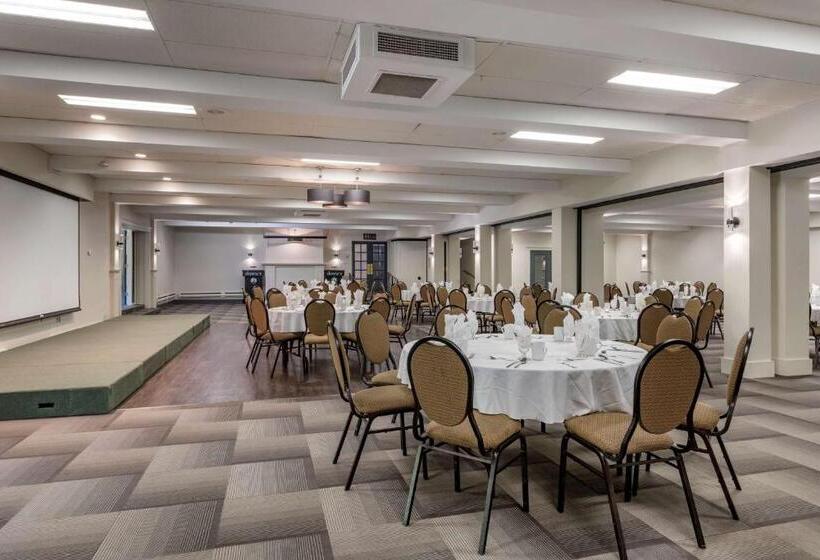 فندق صغير Dannys Hotel Suites; Surestay Collection By Best Western