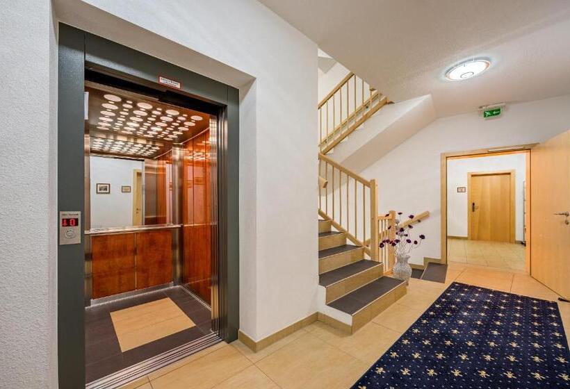 Aparthotel Alpendiamant Serfaus Wachter Gmbh