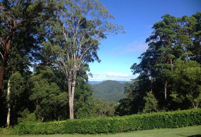 Mapleton Falls Accommodation