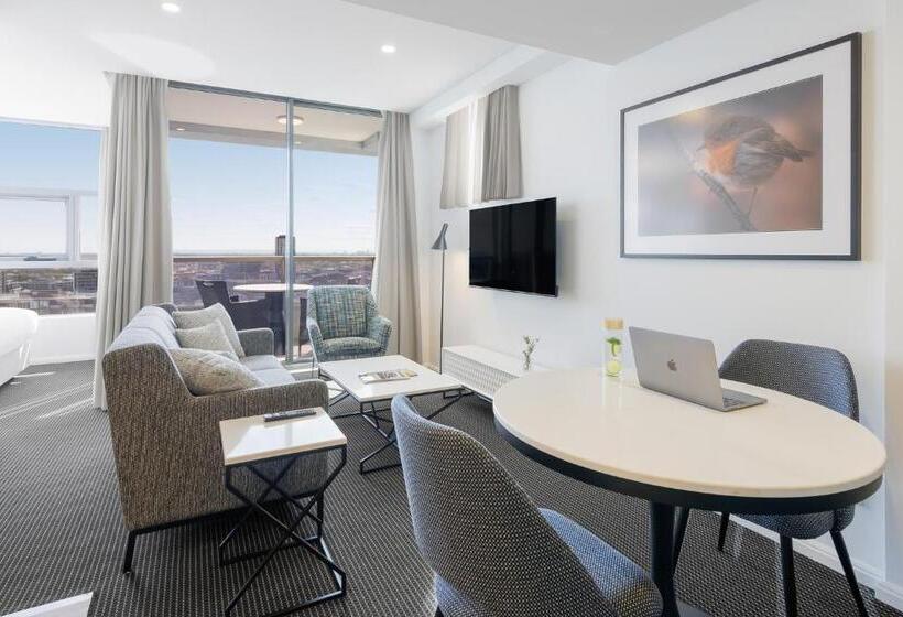 Meriton Suites Zetland