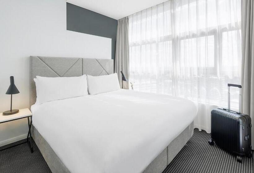 Meriton Suites Zetland