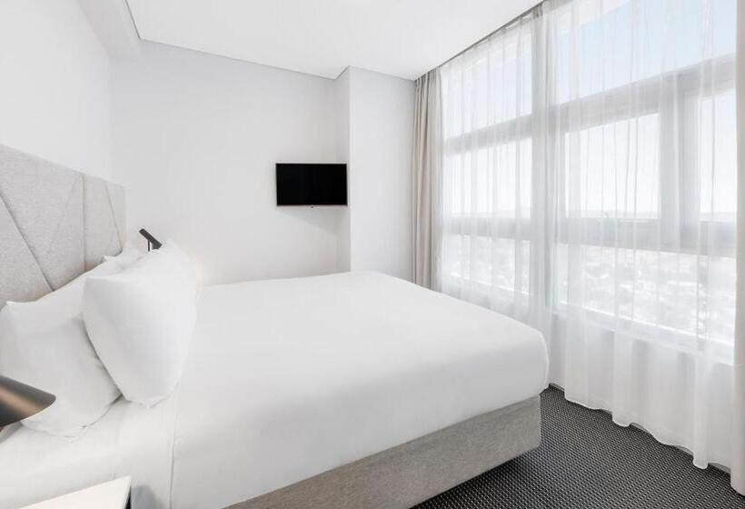 Meriton Suites Zetland