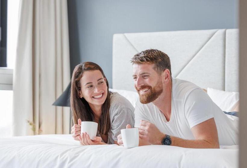 Meriton Suites Zetland