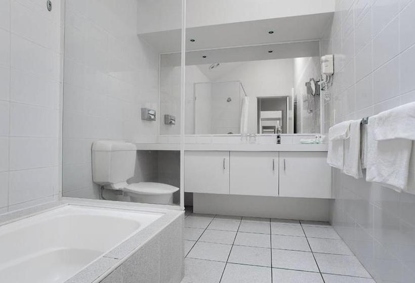 Nautilus Beachfront Villas & Spa