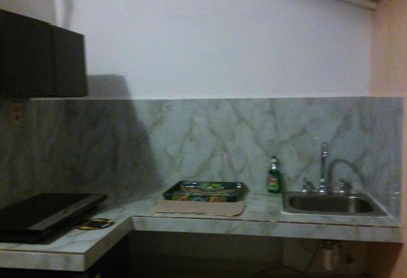 پانسیون Buenos Días Guest House