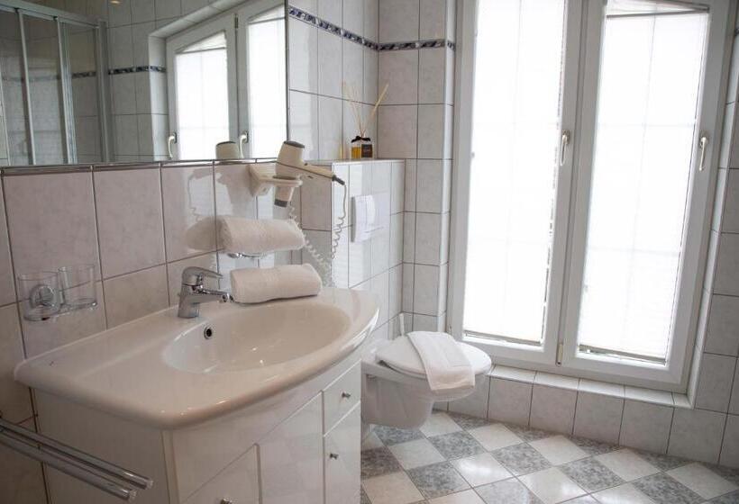 پانسیون Eggerstüberl