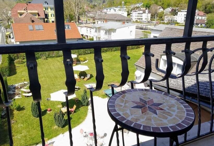 پانسیون Gästehaus Residenz Lapeiner