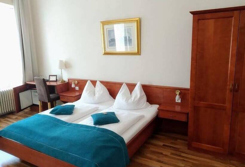 پانسیون Gästehaus Residenz Lapeiner