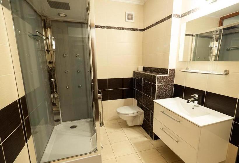 بنسيون Penzion Almada