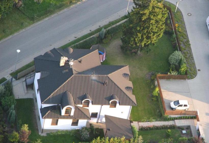 پانسیون Penzion Lilie