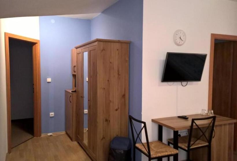 پانسیون Penzion Lilie