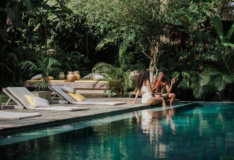 پانسیون Pousada Seis E Meia