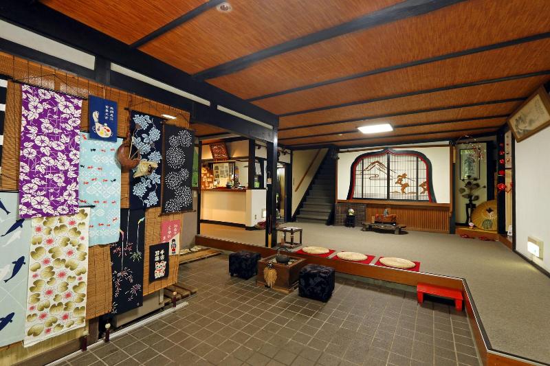 بنسيون Shukubo Kanshoin Temple Sanrakuso