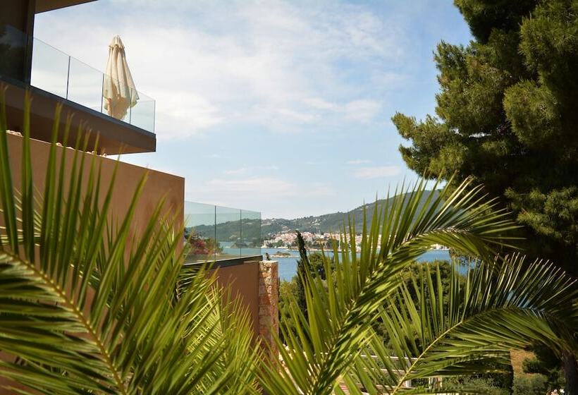 فندق Core Luxury Suites