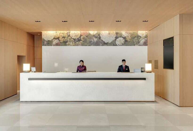 هتل Doubletree By Hilton Taipei Zhongshan