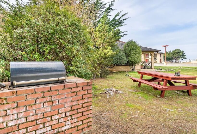 호텔 Gold Beach Inn