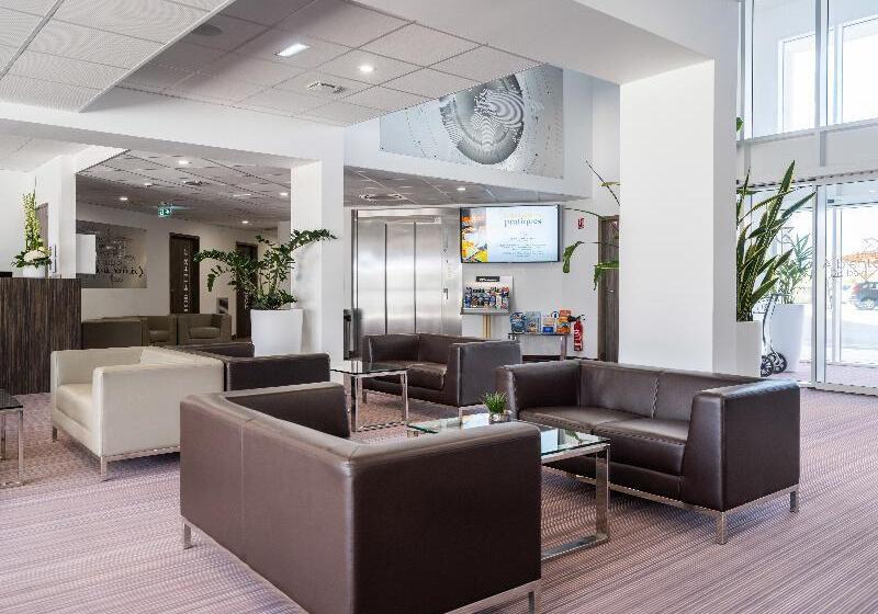 فندق Golden Tulip La Baule