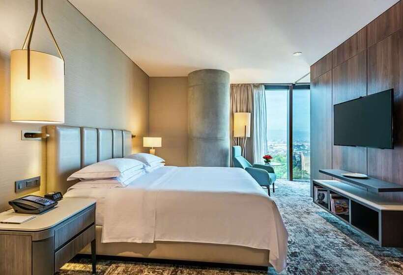 هتل Hilton Bogota Corferias