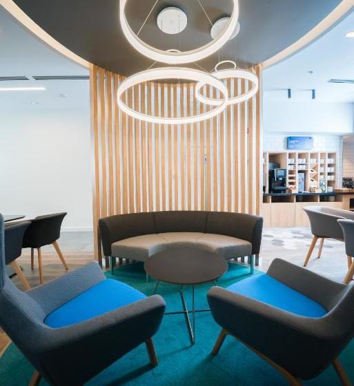 בית מלון כפרי Holiday Inn Express Moscow  Baumanskaya, An Ihg