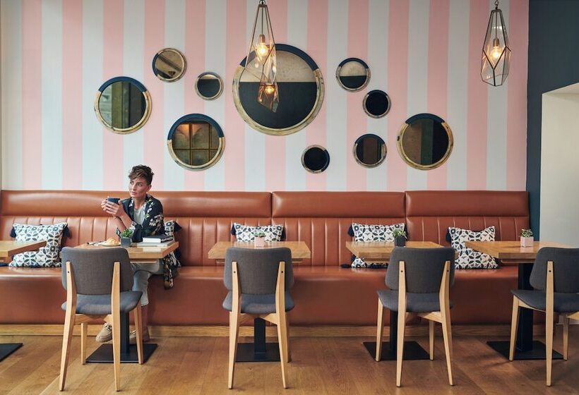 בית מלון כפרי Indigo Manchester   Victoria Station, An Ihg