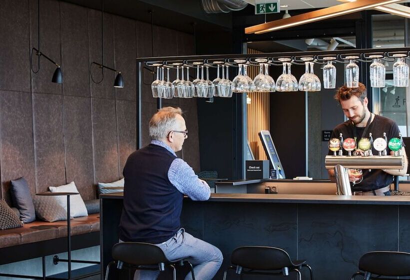 هتل Four Points Flex By Sheraton Aarhus Skejby
