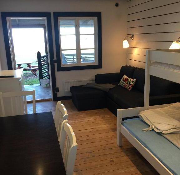 بنسيون Strandbaden Köpingsvik