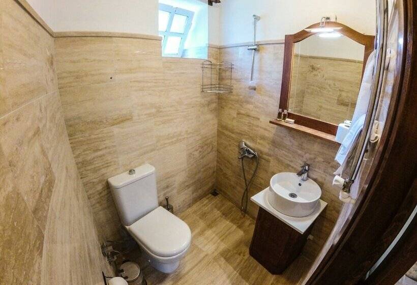پانسیون Zeushan Kucuk Otel
