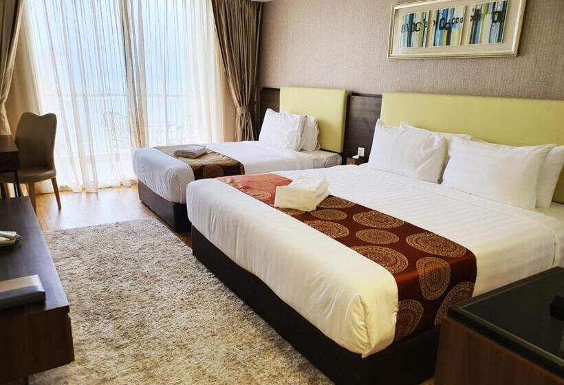 Amerald Resort Hotel Desaru