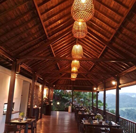 Bed and Breakfast Patal Kikian Villa