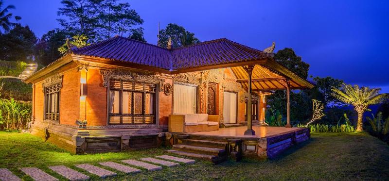 Bed and Breakfast Patal Kikian Villa