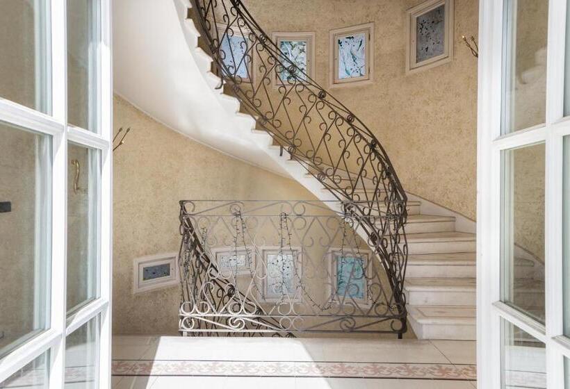 مبيت وإفطار Villa Danieli
