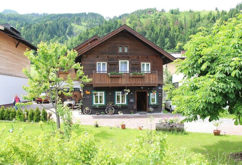 פונדק Ferienhaus Peterlhaus