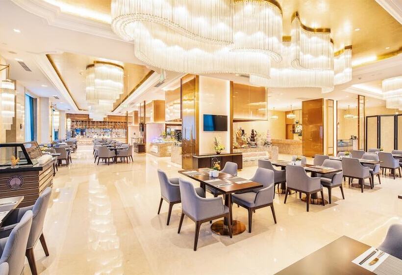 Отель Howard Johnson New District Plaza Ziyang