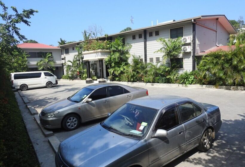 هتل Renaissance Lodgeplus