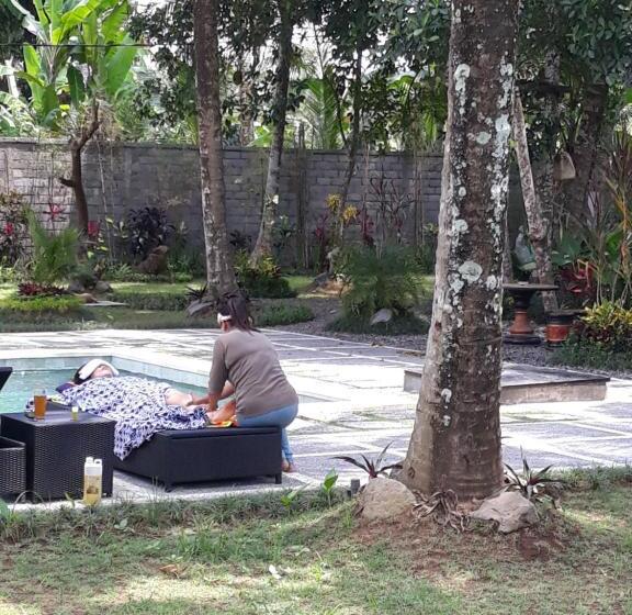 민박 Ubud Batan Nyuh Bed Breakfast & Spa