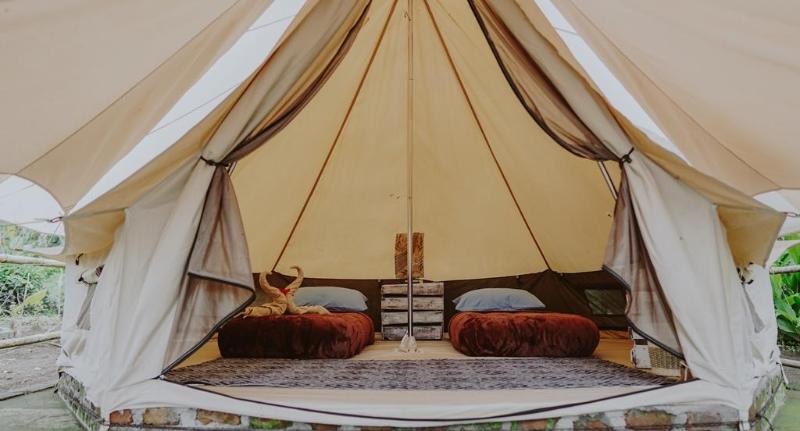 여관 Damarwidi Glamping By Madhava