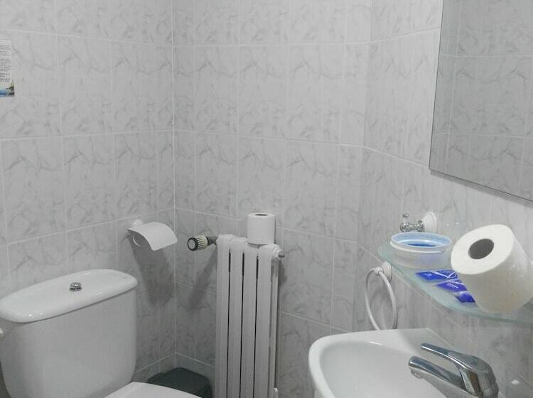 هتل Hostal Nilo