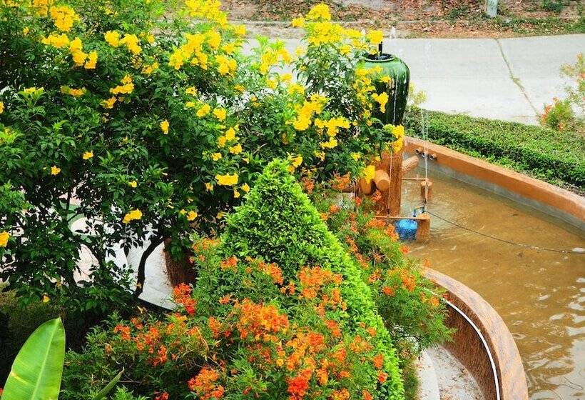 هتل Poolvilla Chiangmai