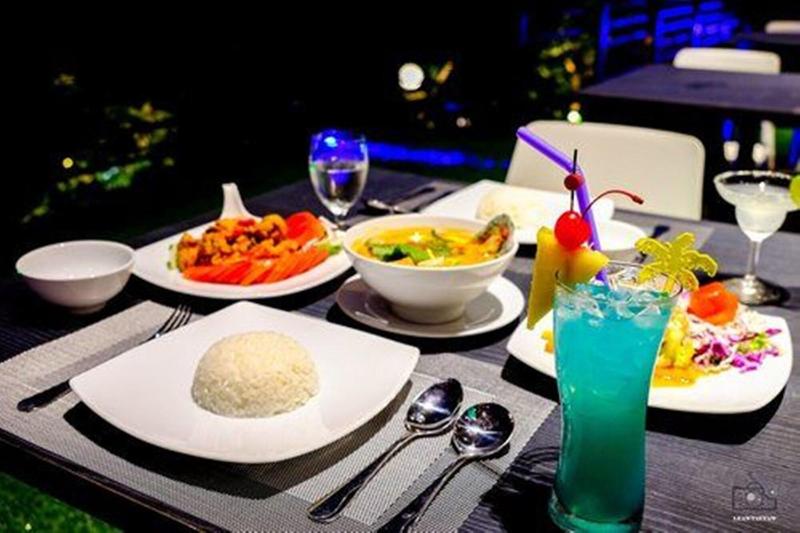 בית מלון כפרי Play Phala Beach Rayong