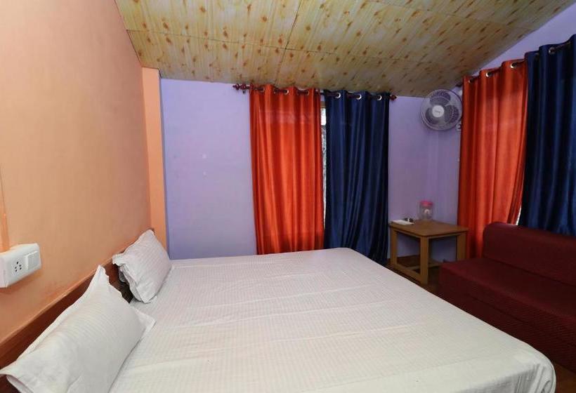 منتجع Brick And Wood Cottages